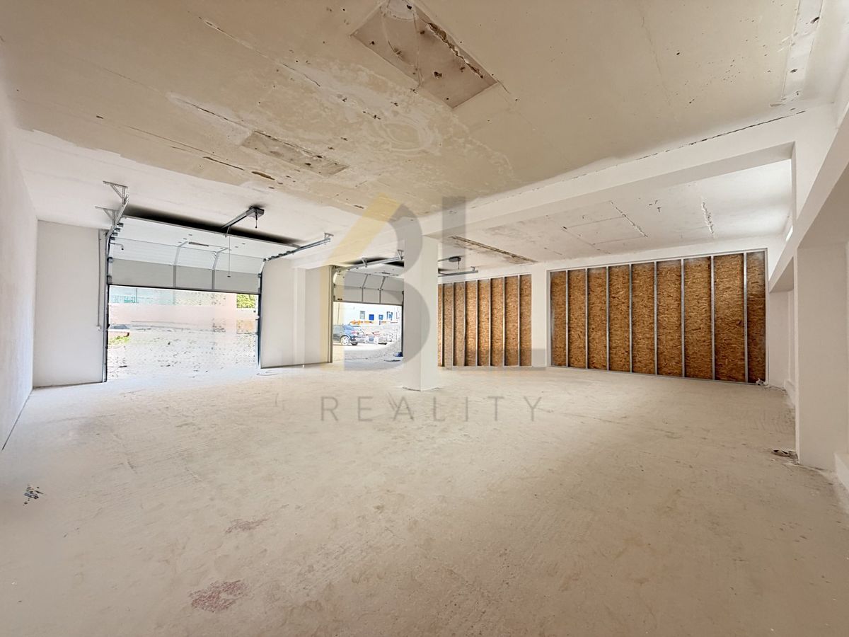Pronájem skladového prostoru 144 m²