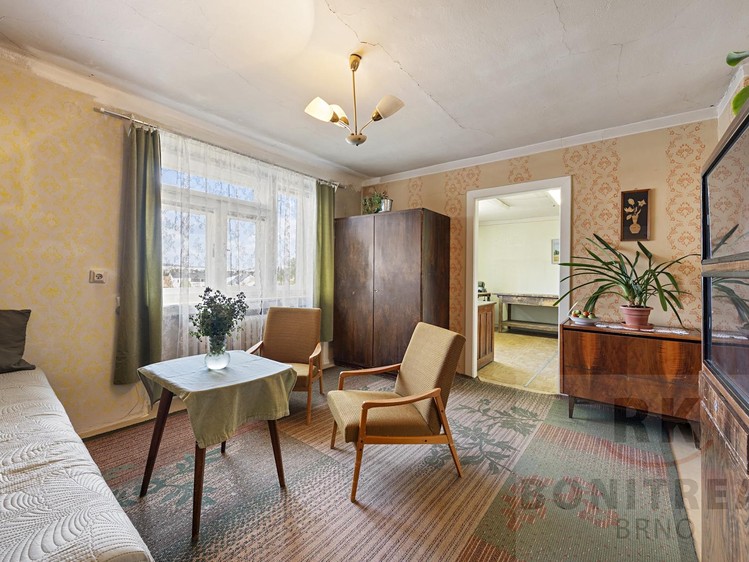 Prodej domu, 200 m² (2 z 23)