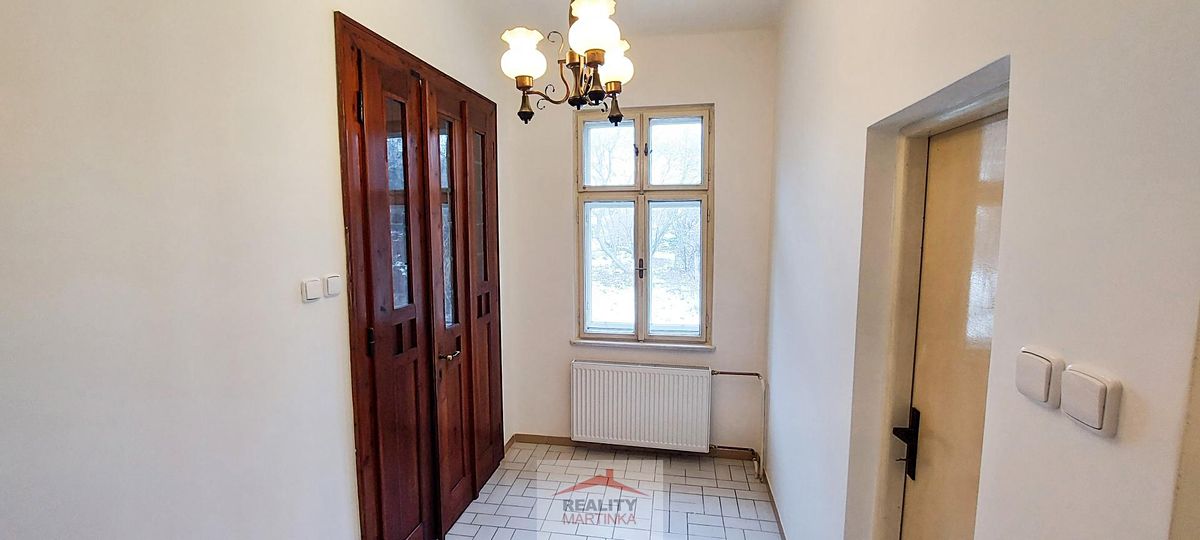 Prodej vily 210 m², pozemek 784 m² – fotografie 5
