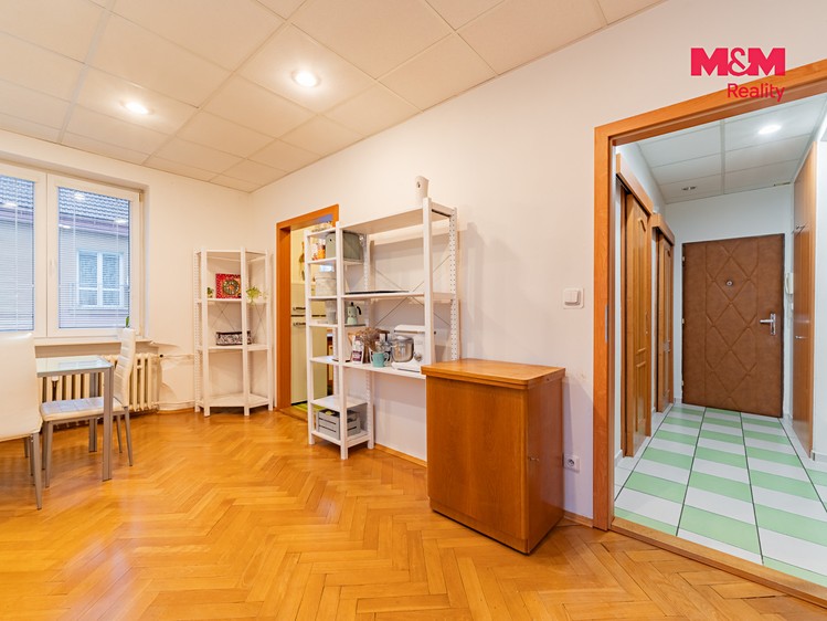 Квартира 4+1 на продаж, 81 м² (16 з 21)
