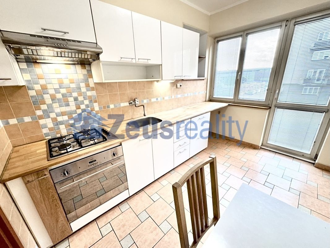 Pronájem bytu 2+1 65 m² – fotografie 2