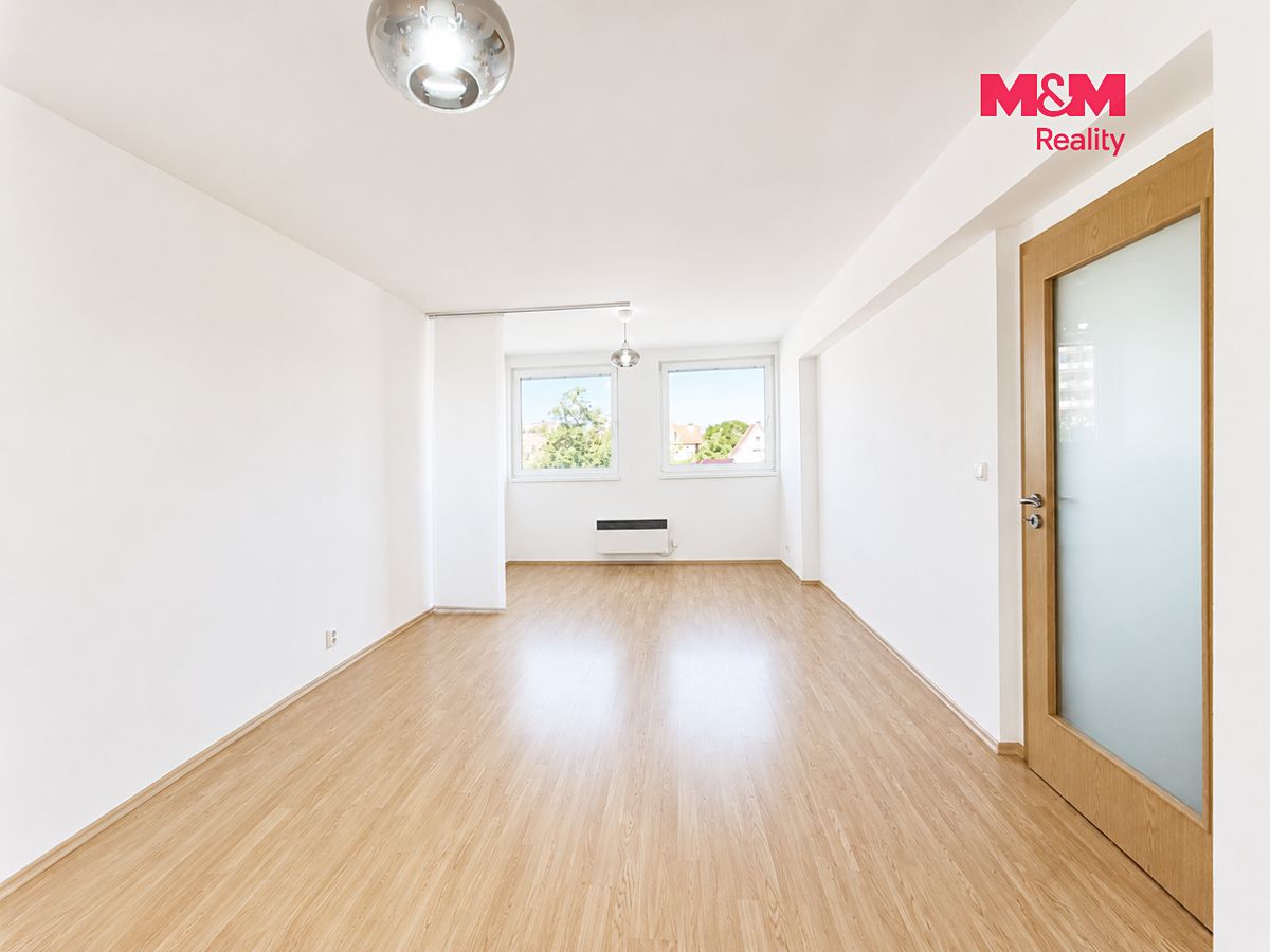 Pronájem bytu 2+kk 45 m² – fotografie 3