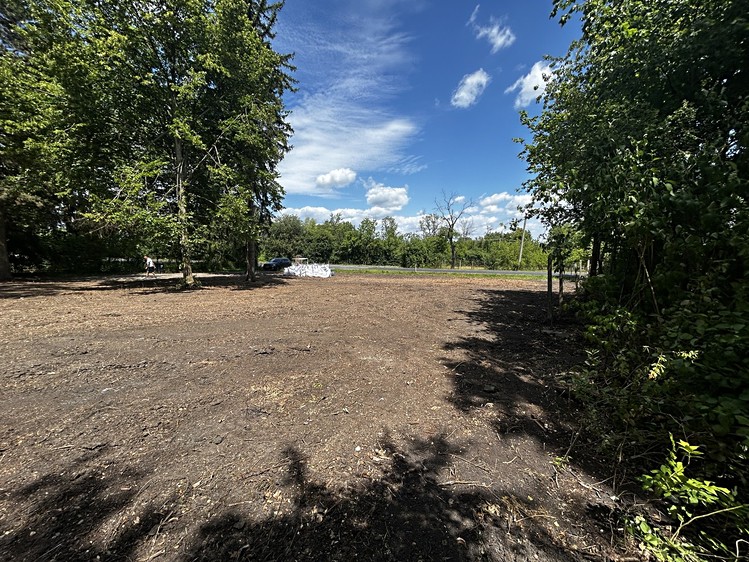 Prodej pozemku, 1 129 m² (2 z 12)