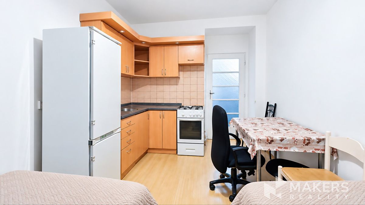 Prodej bytu 2+kk 48 m², Praha – fotka 1 z 3