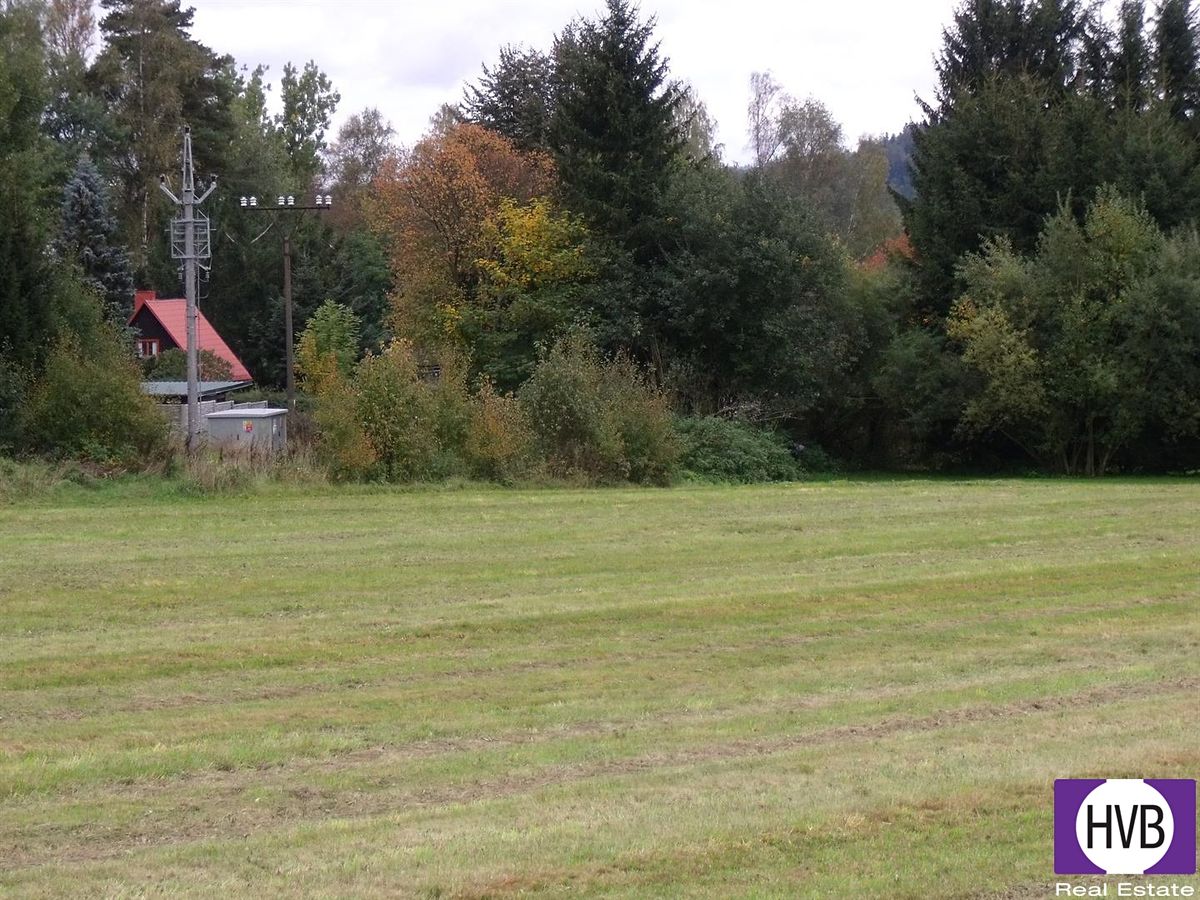 Prodej pozemku 3860 m² – fotografie 3