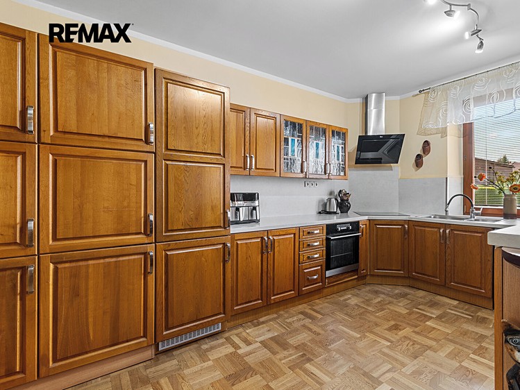 Prodej domu, 207 m² (30 z 66)