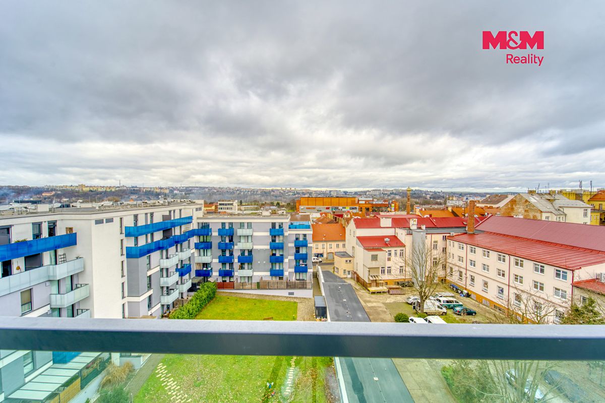 Pronájem bytu 2+kk 44 m² – fotografie 2