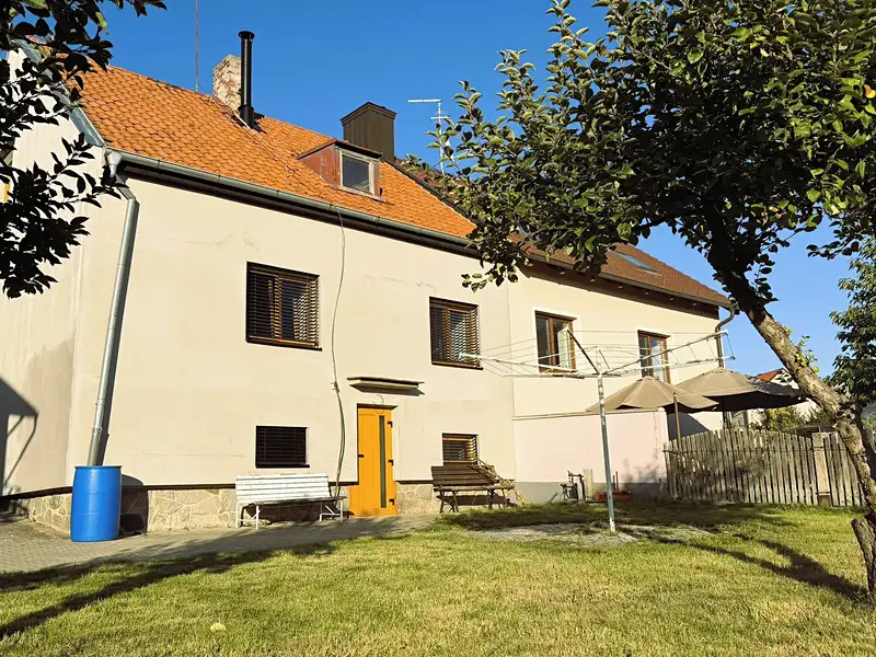 Prodej rodinného domu 80 m², pozemek 1038 m², Dnešice – náhled fotky 1