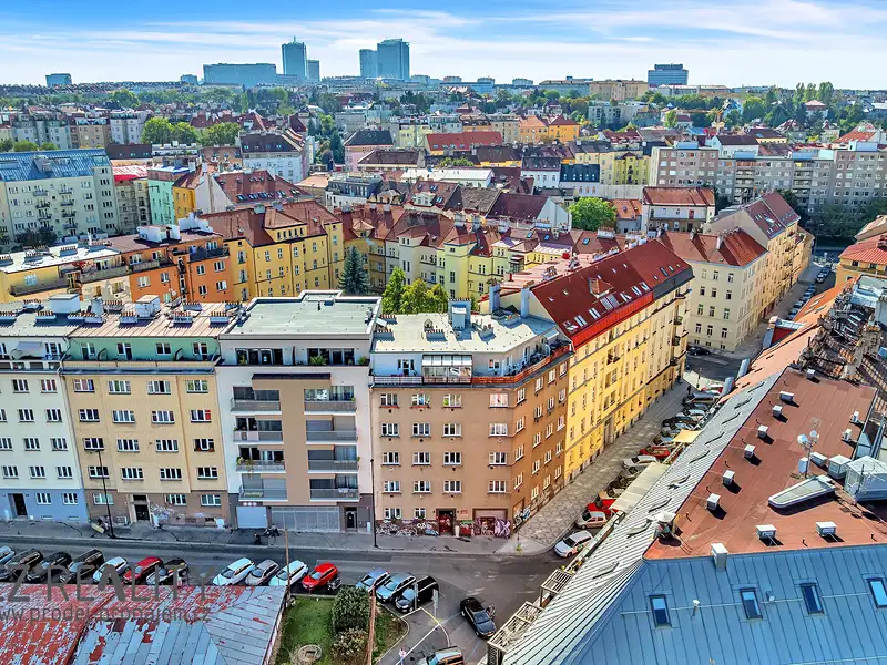 Prodej bytu 2+kk 45 m², Praha – náhled fotky 1