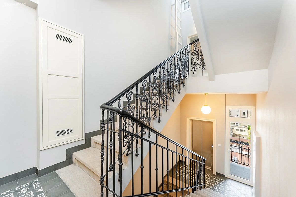 Pronájem bytu 2+kk 45 m² – fotografie 4