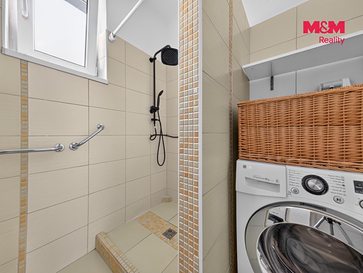 Prodej domu, 120 m² (11 z 30)