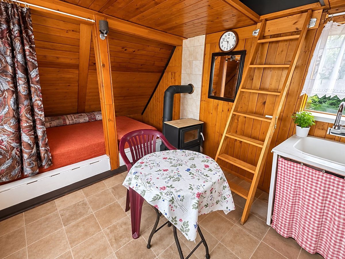 Prodej chaty 40 m², pozemek 281 m² – fotografie 4