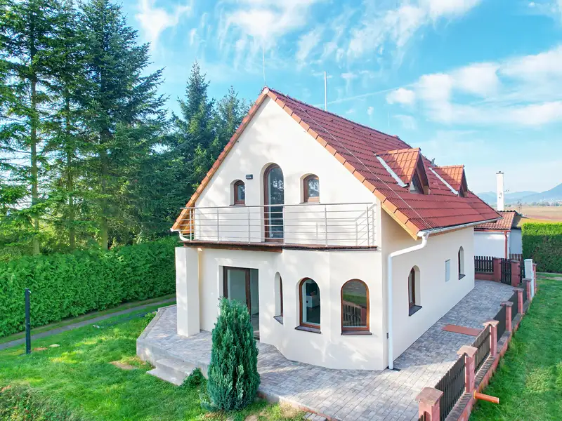 Prodej rodinného domu 148 m², pozemek 570 m², Litoměřice – náhled fotky 1