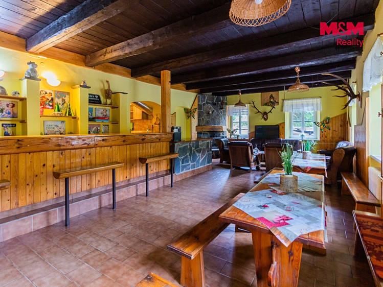 Prodej komerčního prostoru, 550 m² (24 z 30)