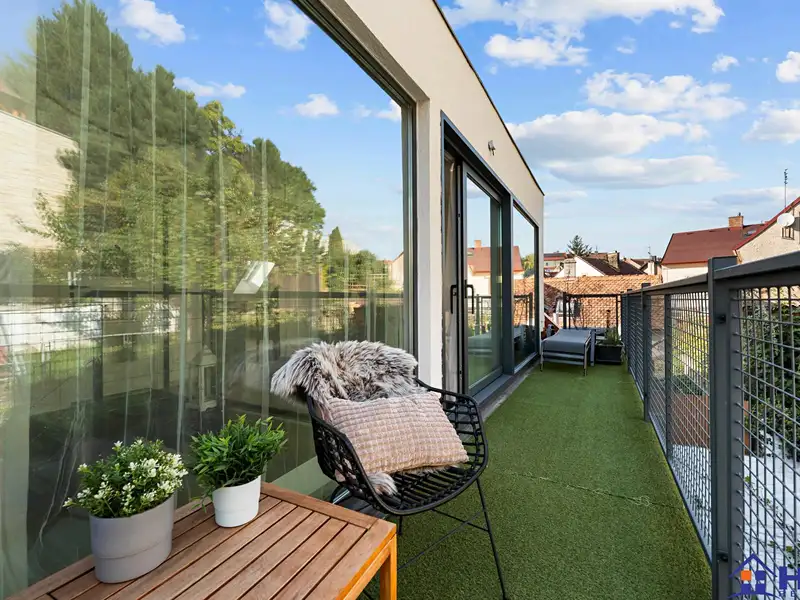 Prodej rodinného domu 192 m², pozemek 143 m², Litoměřice – náhled fotky 3