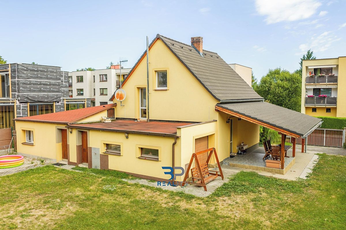 Prodej rodinného domu 147 m², pozemek 719 m² – fotografie 4