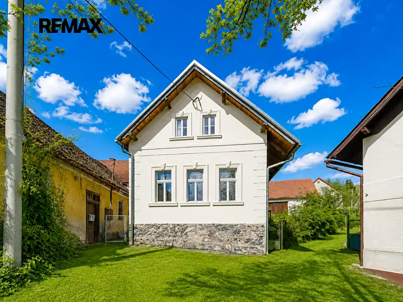 Prodej památky 231 m², pozemek 654 m², Popovice – náhled fotky 1