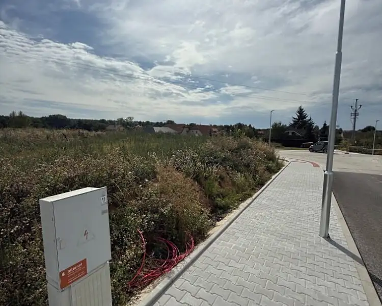 Prodej pozemku 778 m², Zlatá – náhled fotky 3