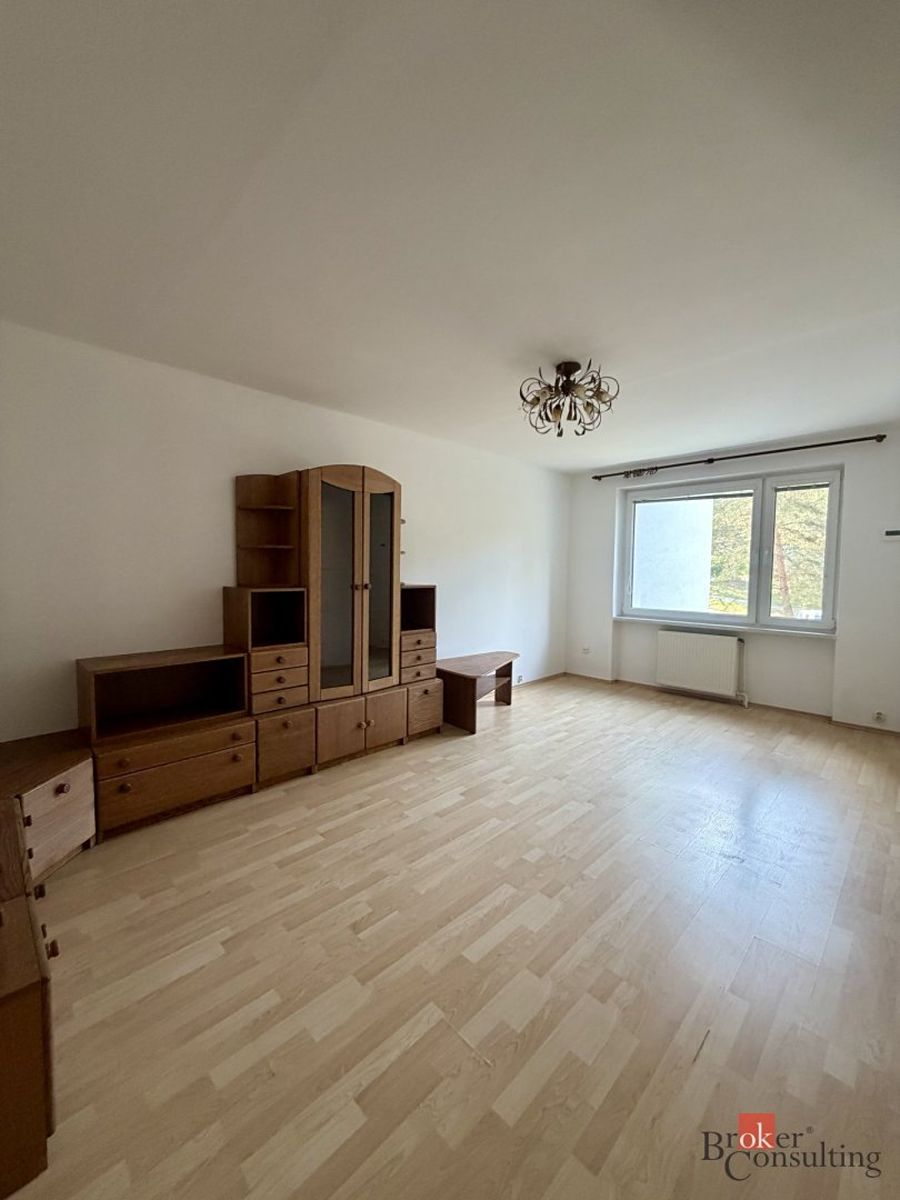 Pronájem bytu 3+1 71 m² – fotografie 2
