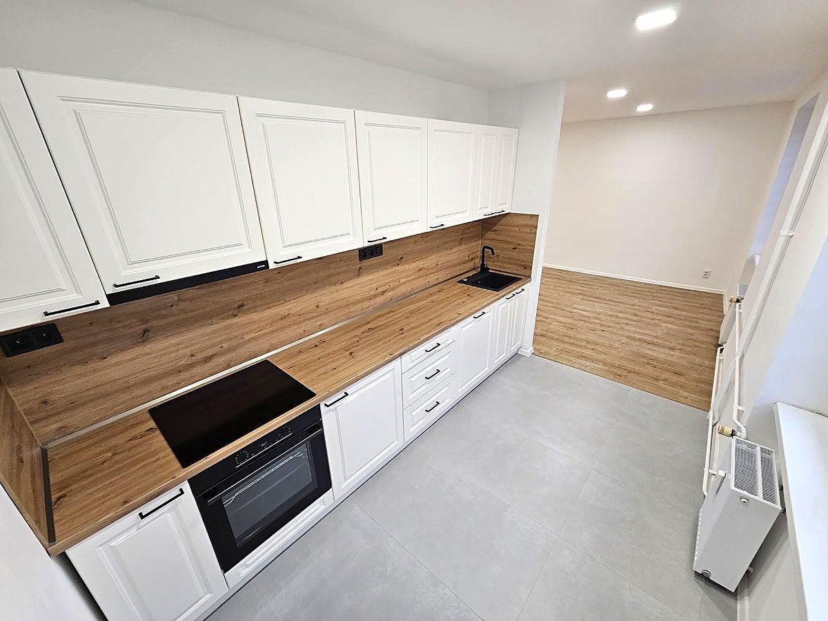 Pronájem bytu 2+1 53 m²