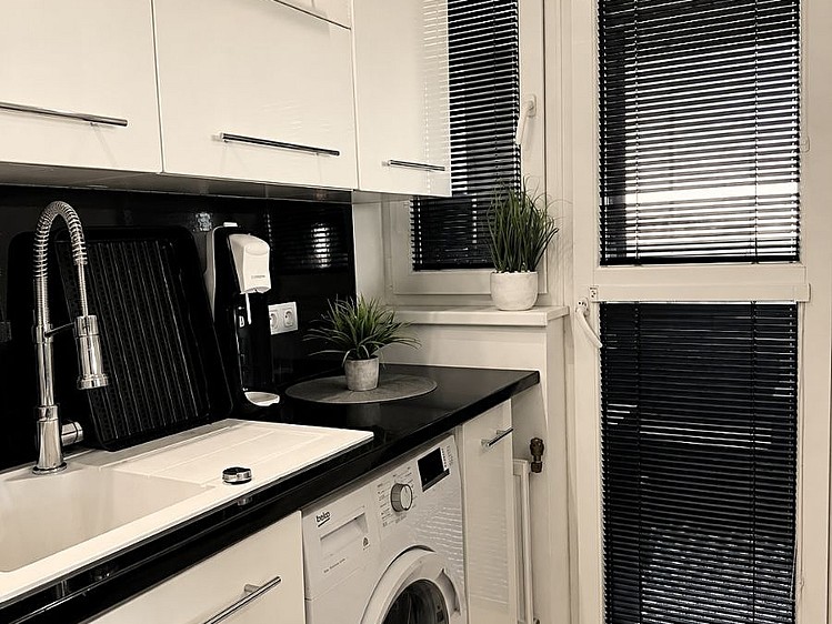 Prodej bytu 2+kk, 48 m² (9 z 36)
