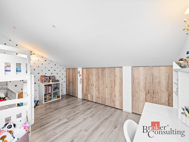 Prodej domu, 91 m² (9 z 16)