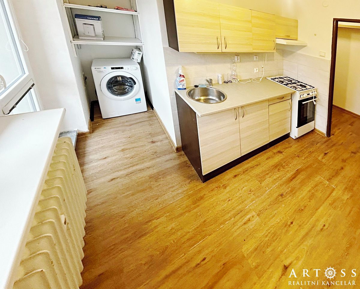 Pronájem bytu 1+1 40 m²
