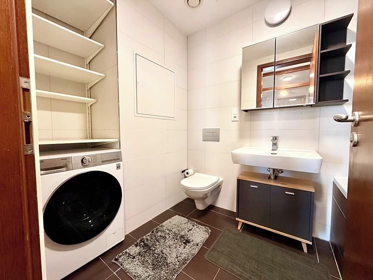 Квартира 2+kk в оренду, 47 м² (10 з 28)