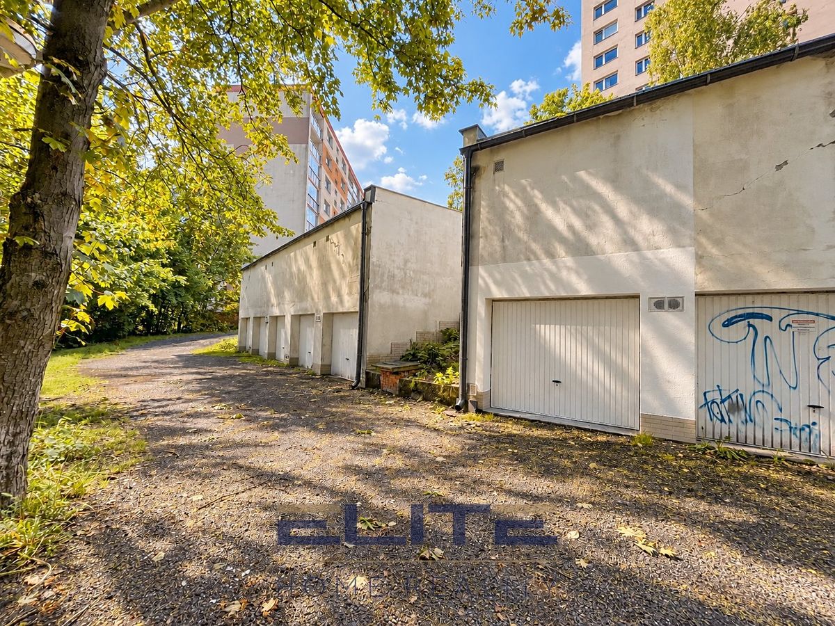 Pronájem garáže 14 m²