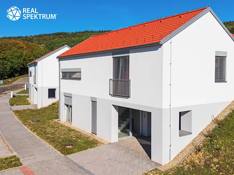 Prodej rodinného domu 176 m², pozemek 552 m², Vohančice – náhled fotky 2