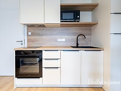 Pronájem bytu 1+kk 29 m²