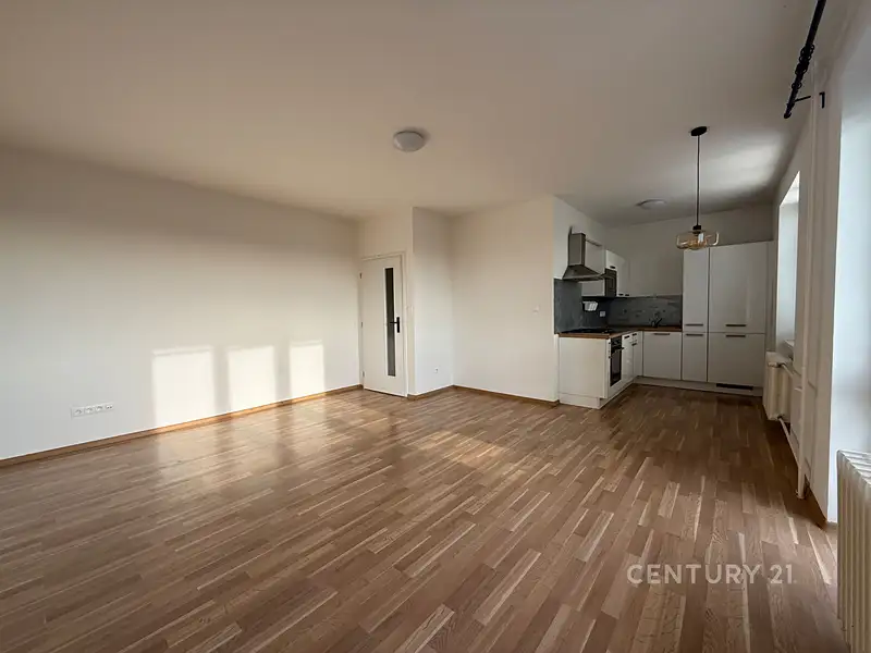 Pronájem bytu 2+kk 55 m², Ostrava – náhled fotky 3