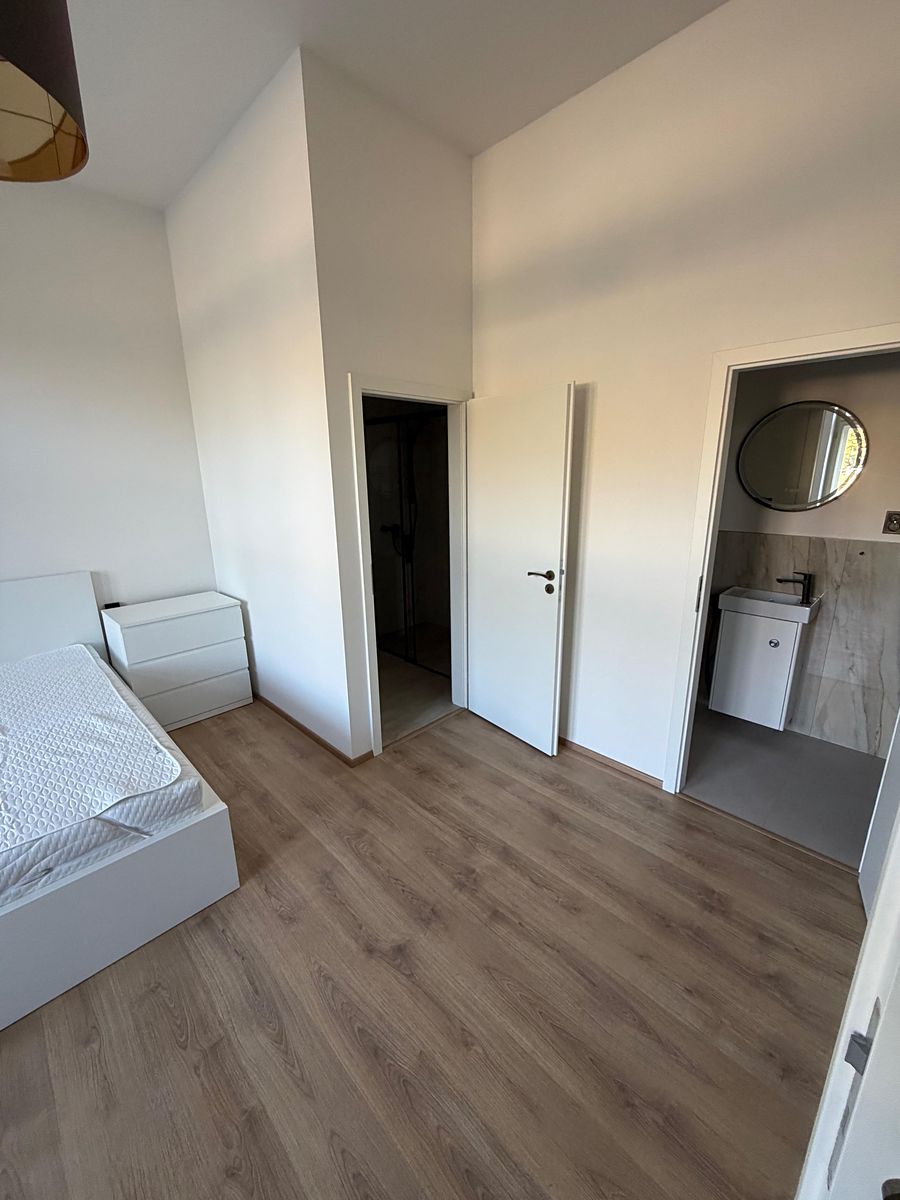Pronájem bytu 2+kk 55 m² – fotografie 5