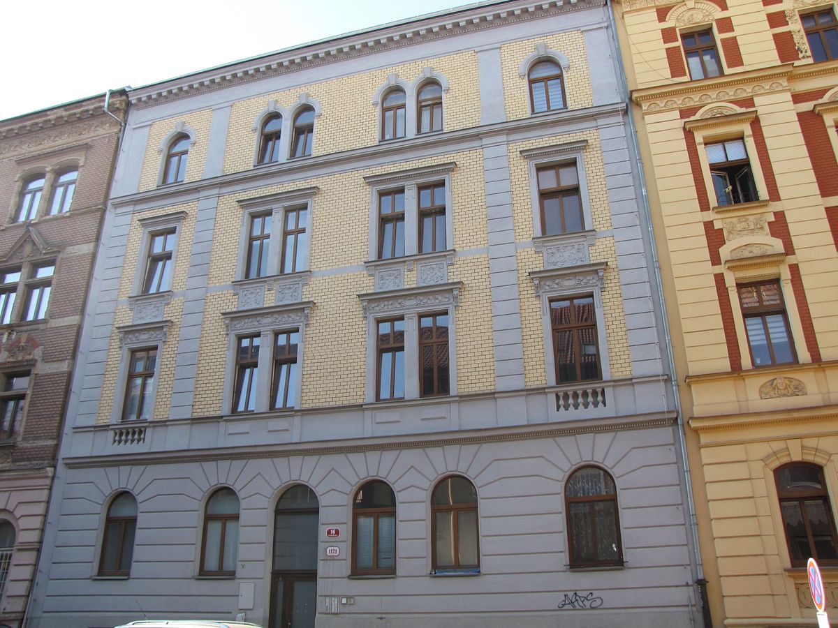 Pronájem bytu 1+kk 27 m²