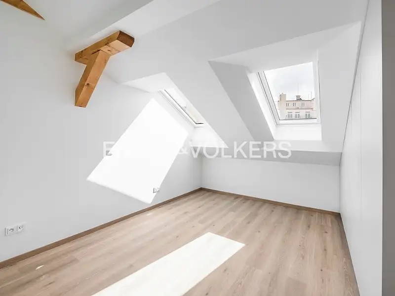 Pronájem bytu 3+kk 98 m², Praha – náhled fotky 3
