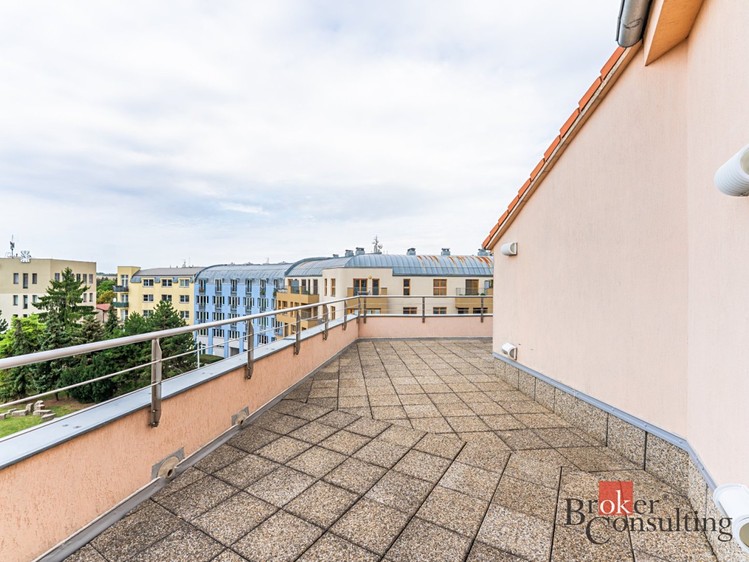 Квартира 3+kk на продаж, 101 м² (53 з 58)