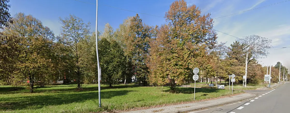 Prodej komerčního pozemku 25500 m²