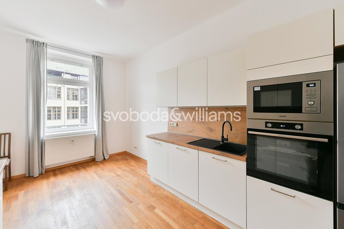 Pronájem bytu 3+1 119 m² – fotografie 2
