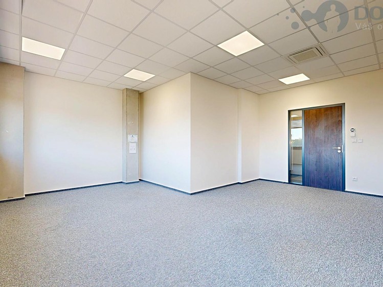 Комерційне приміщення в оренду, 730 м² (28 з 33)