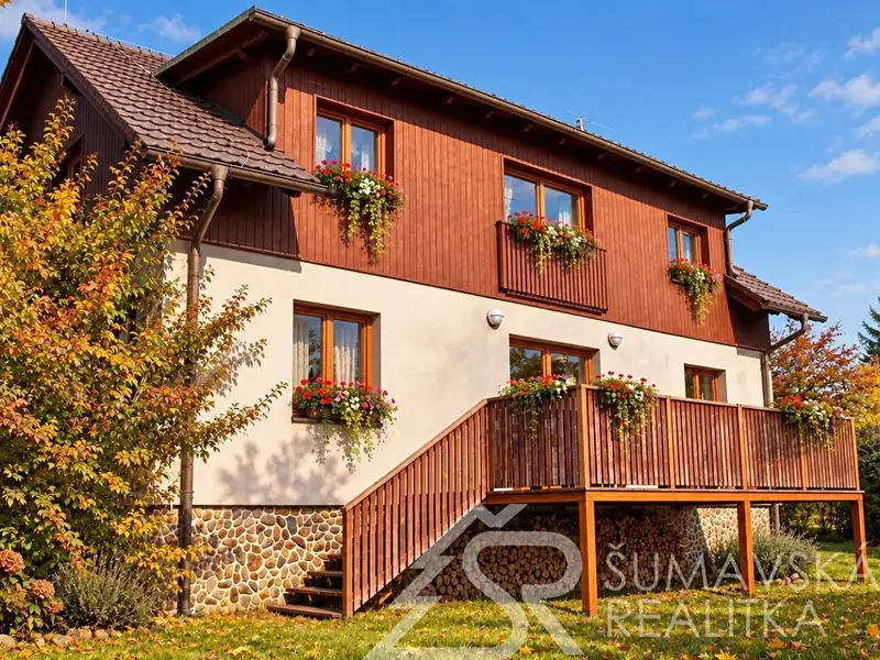 Prodej rodinného domu 202 m², pozemek 733 m², Kašperské Hory – náhled fotky 2
