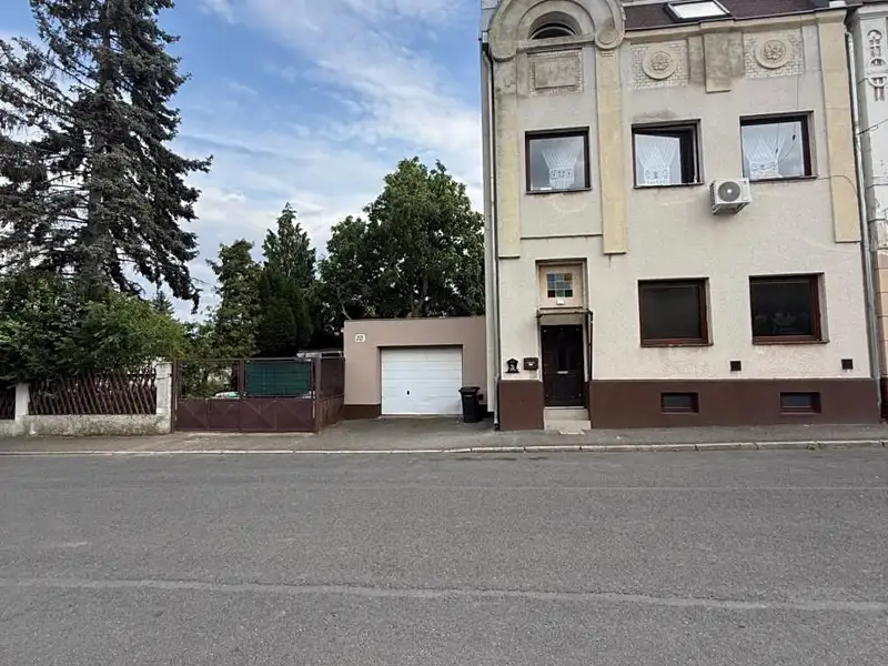 Prodej domu, 280 m², Chomutov, Jirkov
