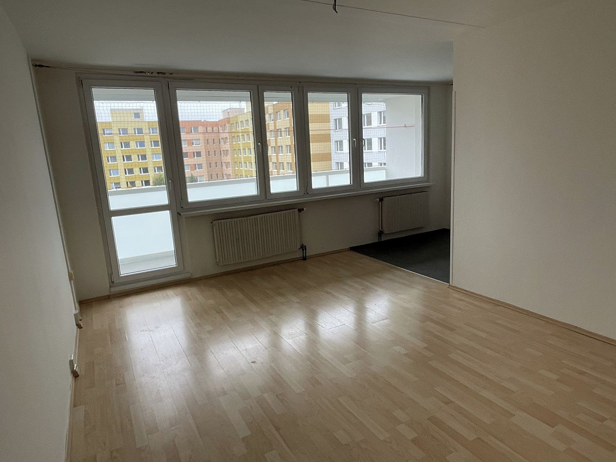 Pronájem bytu 3+kk 73 m² – fotografie 3