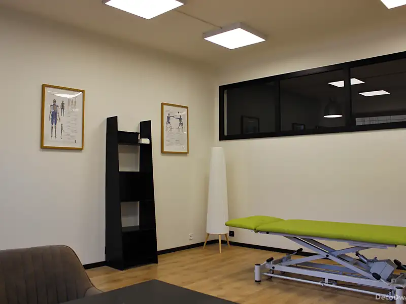 Pronájem kanceláře 250 m², Praha – náhled fotky 1