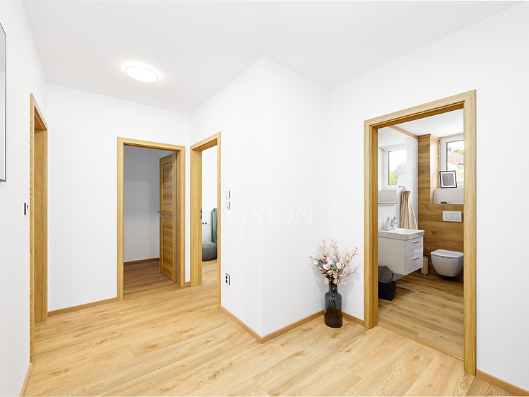 Комерційне приміщення на продаж, 322 м² (8 з 50)