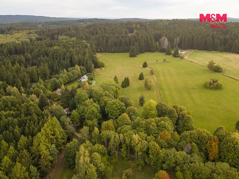 Prodej stavebního pozemku 739 m², Lesná – náhled fotky 3