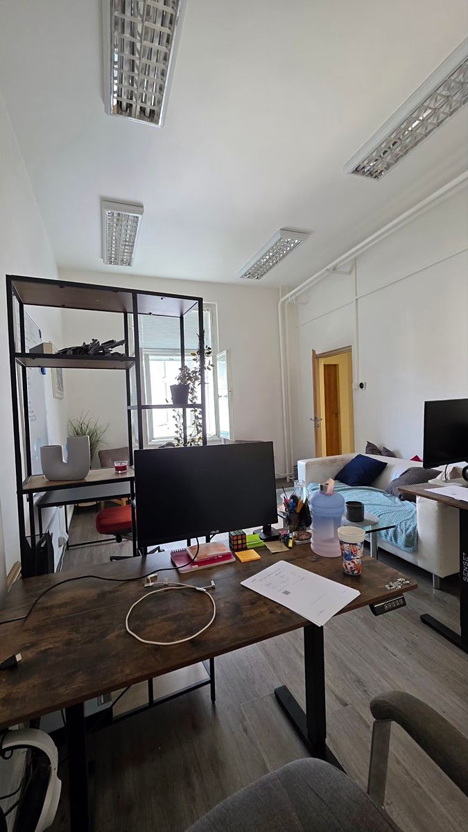 Pronájem kanceláře 20 m² – fotografie 4