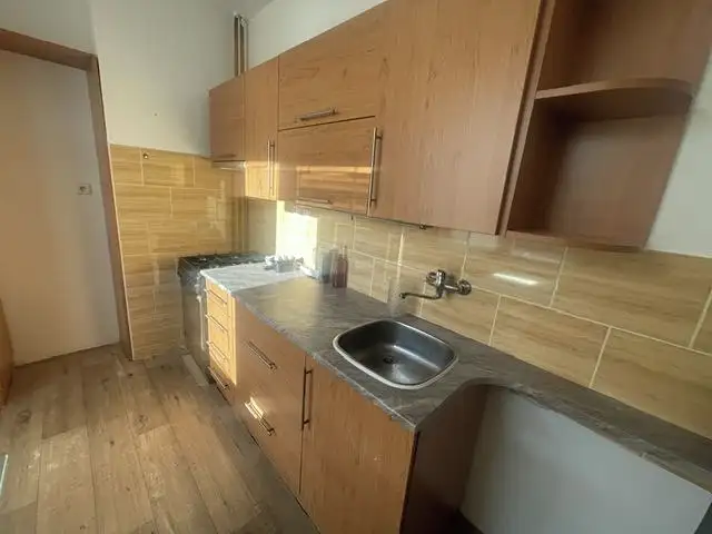 Prodej bytu 2+1 65 m², Břeclav – náhled fotky 2