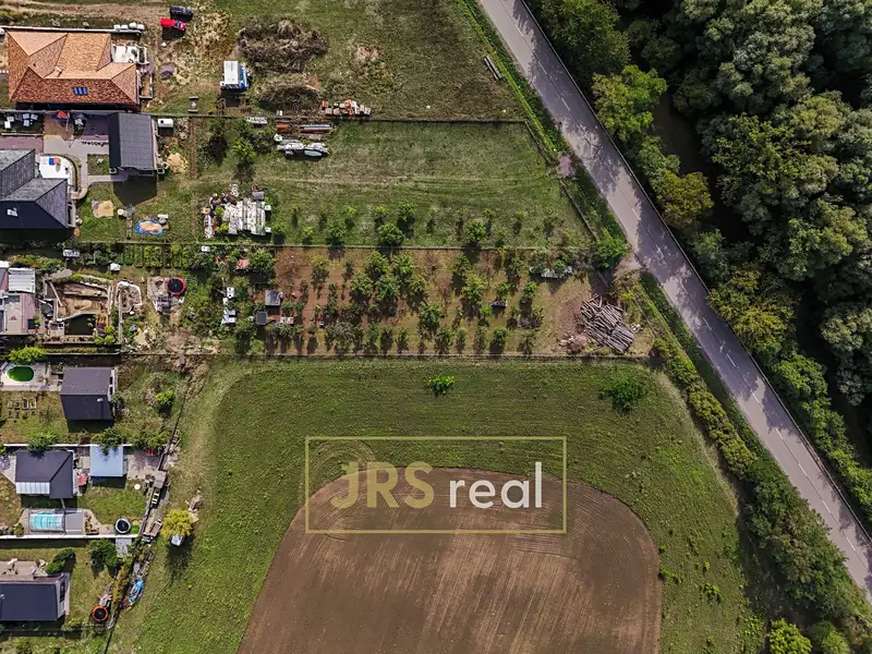Prodej stavebního pozemku 1764 m², Brod nad Dyjí – náhled fotky 2