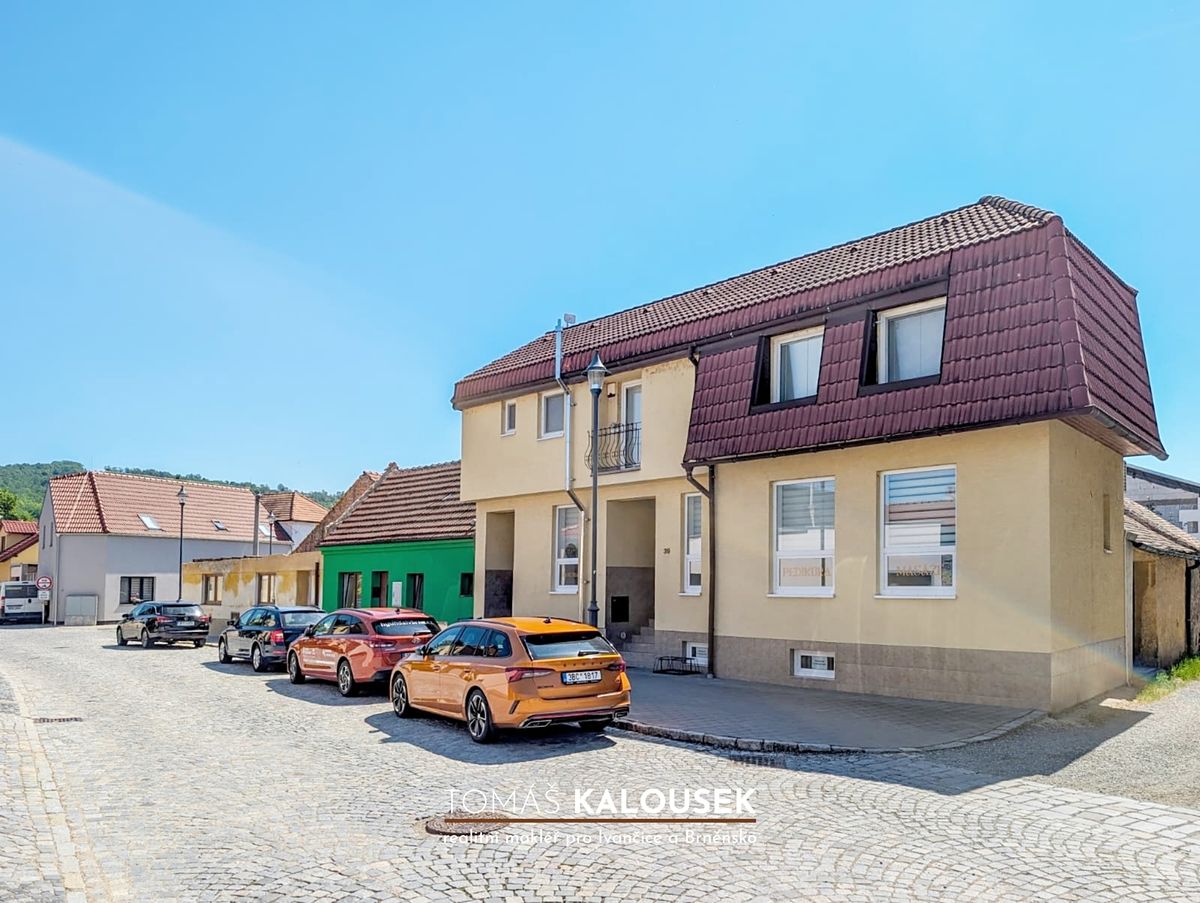Pronájem kanceláře 41 m² – fotografie 3