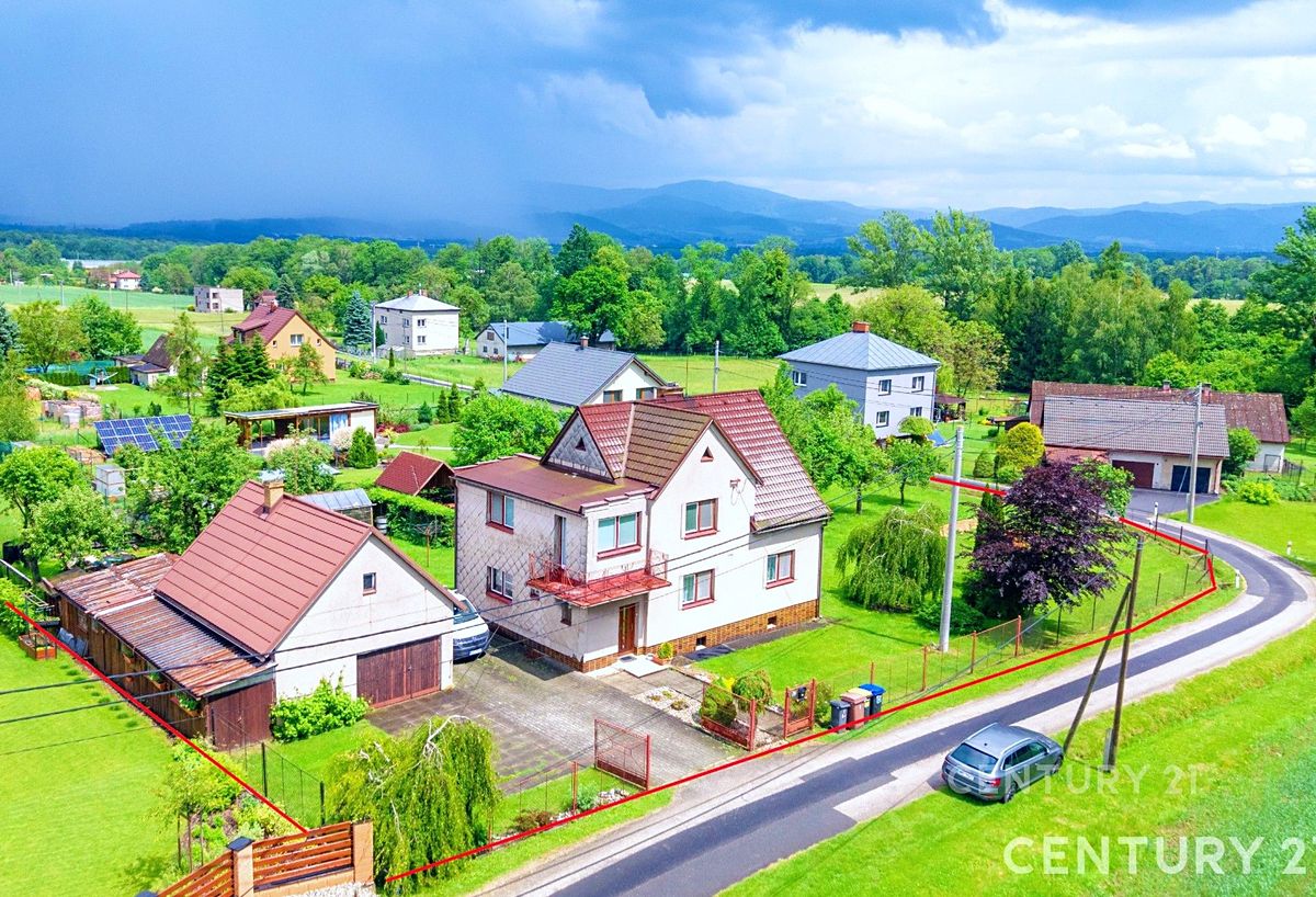 Prodej rodinného domu 195 m², pozemek 1069 m²